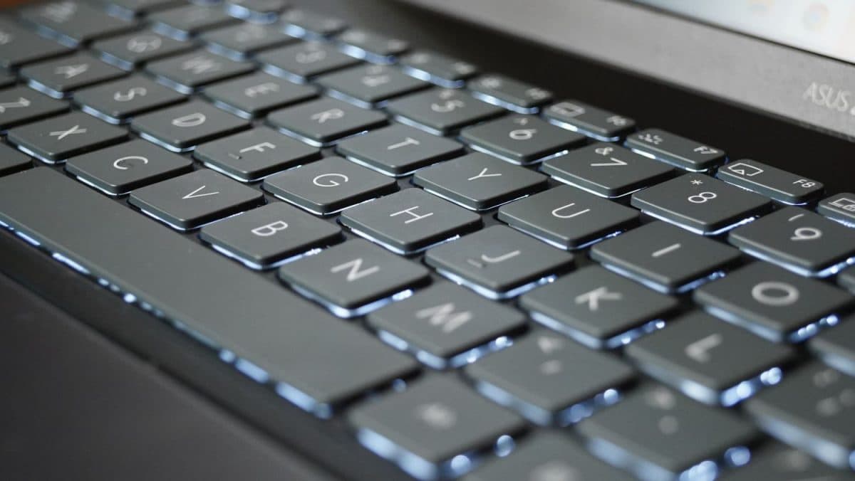 How to utilize the Power button on your ASUS laptop 