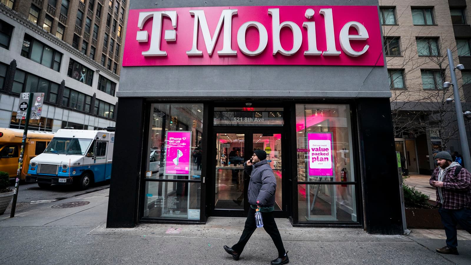 T-Mobile closing stores and you told us where you’d go instead